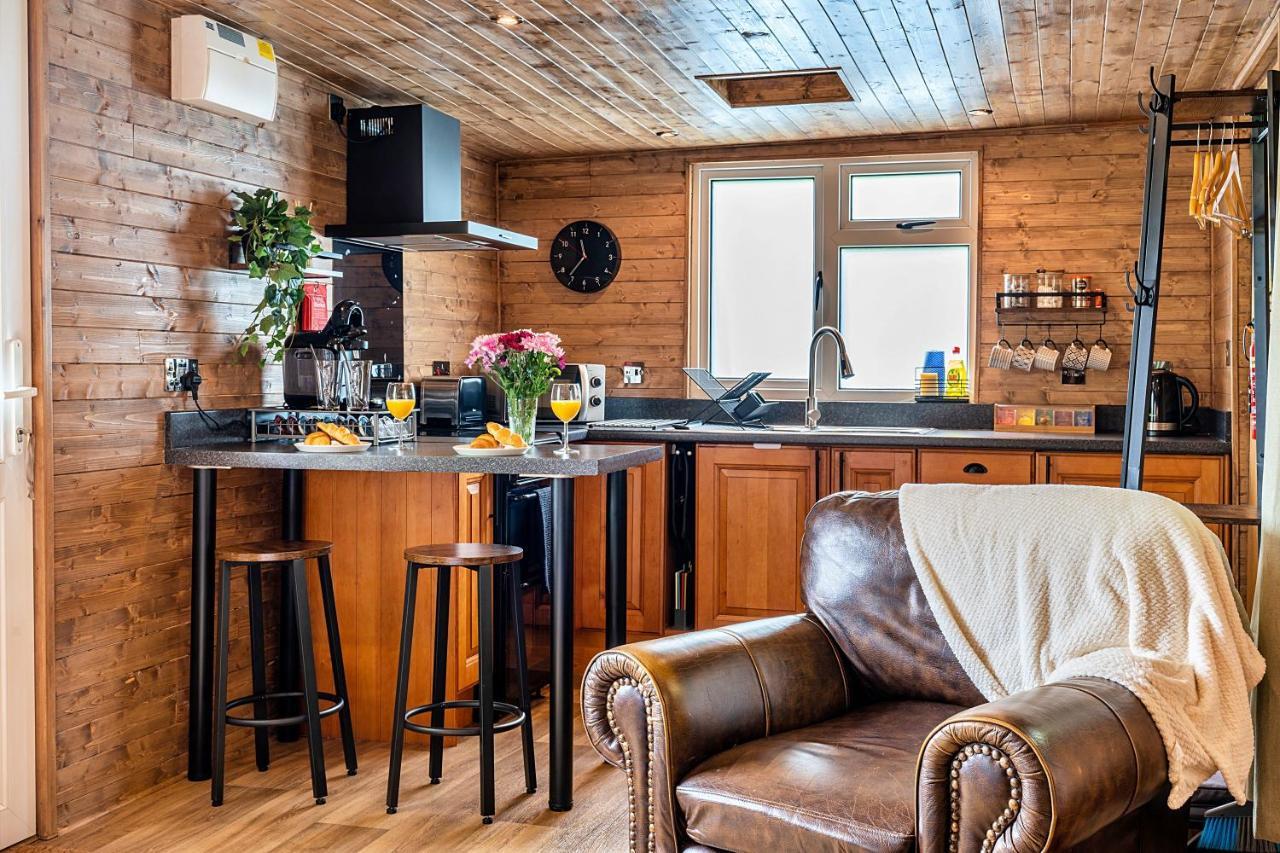 Finest Retreats - Trevoya Cabin Launceston Exterior foto